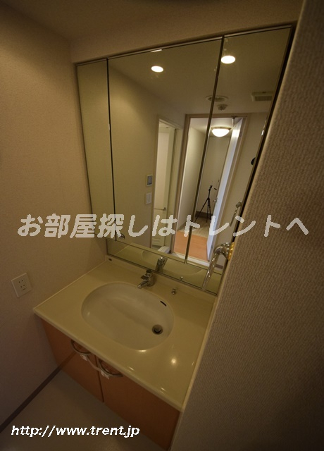 エスコート早稲田-402