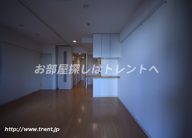 エスコート早稲田-402