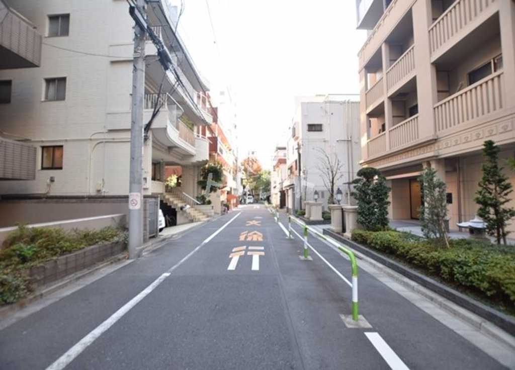 カーサエストコルタ【CASA EST CORTA】-702