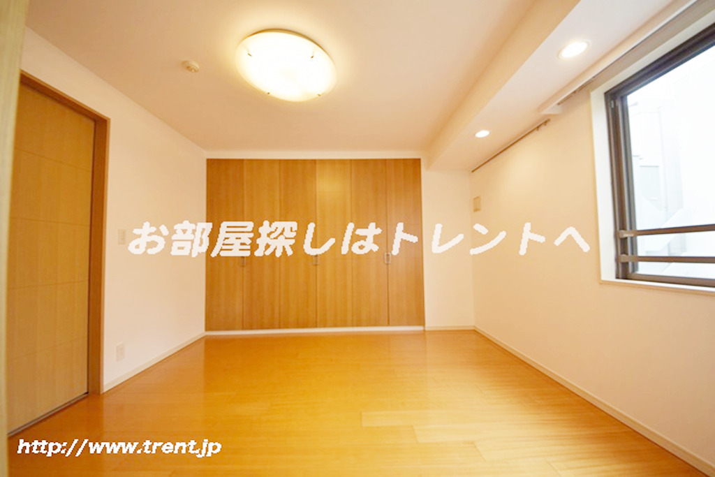 グラーサ三番町-504