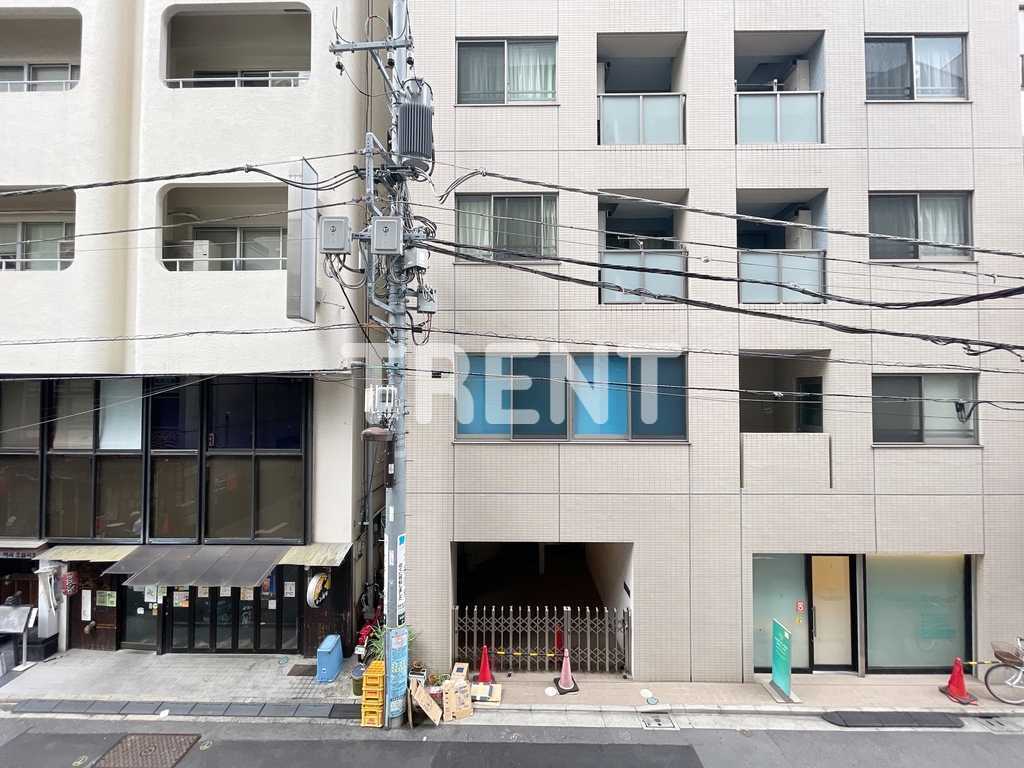 TAZbuilding-401
