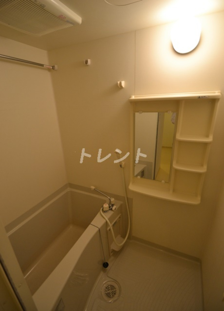 アペルト西新宿-404