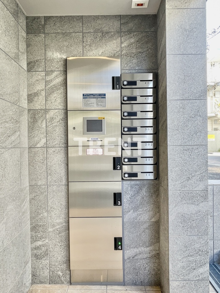 ハルズコート市谷台町-101
