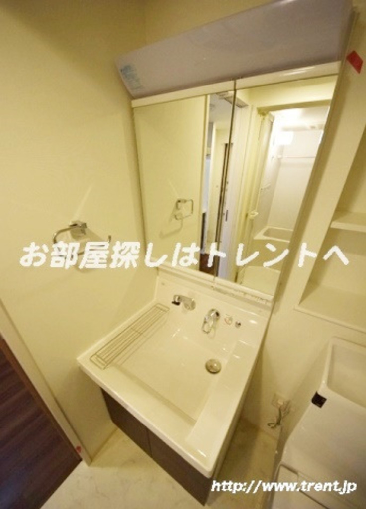 エステムプラザ市谷外濠公園-805