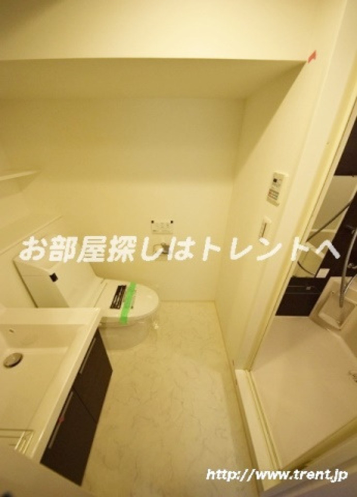 エステムプラザ市谷外濠公園-805