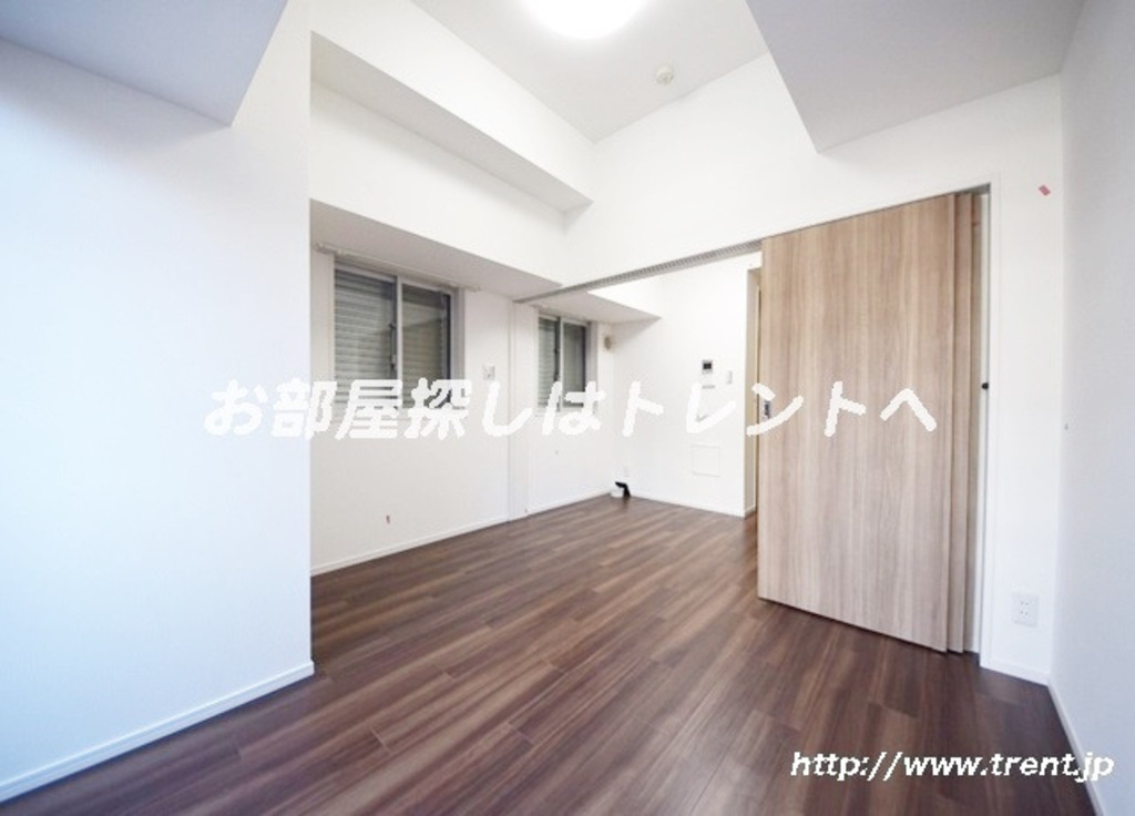 エステムプラザ市谷外濠公園-805