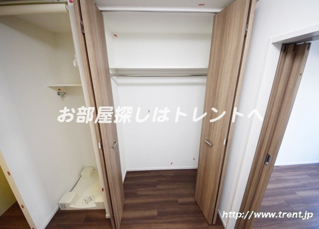 エステムプラザ市谷外濠公園-805