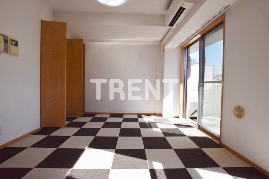 ドルフ後楽園ステーションフロント-303