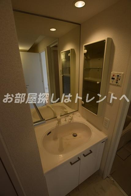 プレミアステージ内神田-903