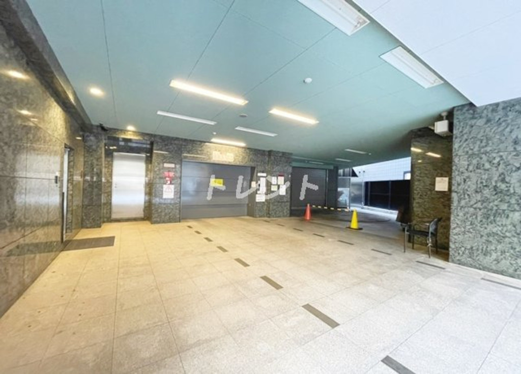 ファーストリアルタワー新宿-3001