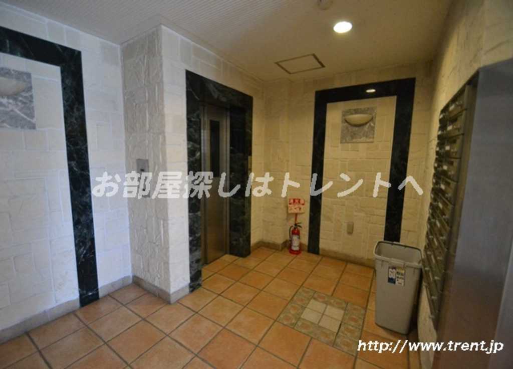 ガラステーション四谷三丁目-10F