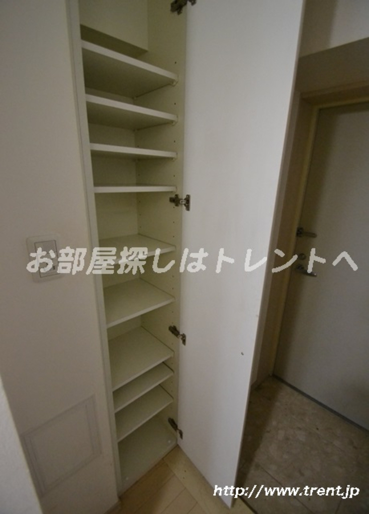 ガラステーション四谷三丁目-10F