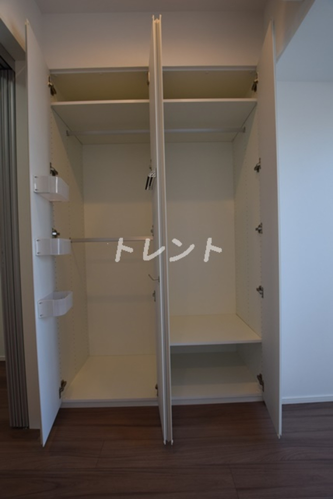 グラシア神保町-702