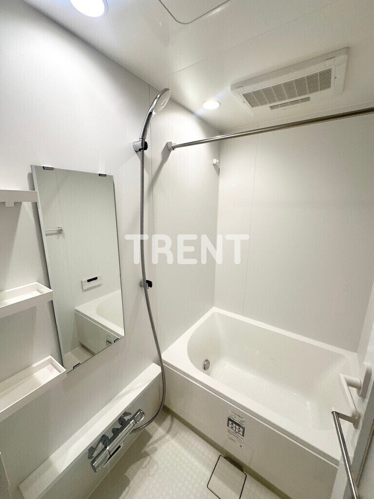 ズーム新宿御苑前-1105