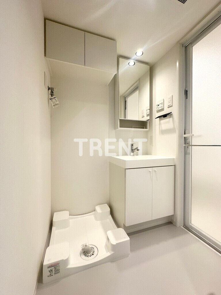 ズーム新宿御苑前-1105