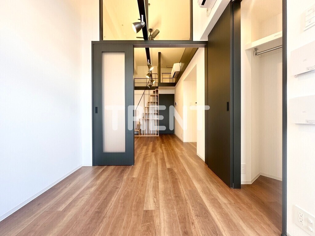 ズーム新宿御苑前-1105