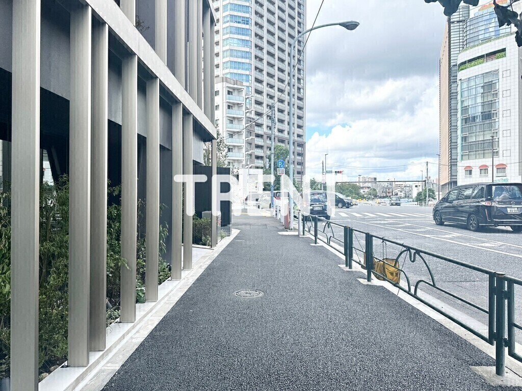 ズーム新宿御苑前-1105