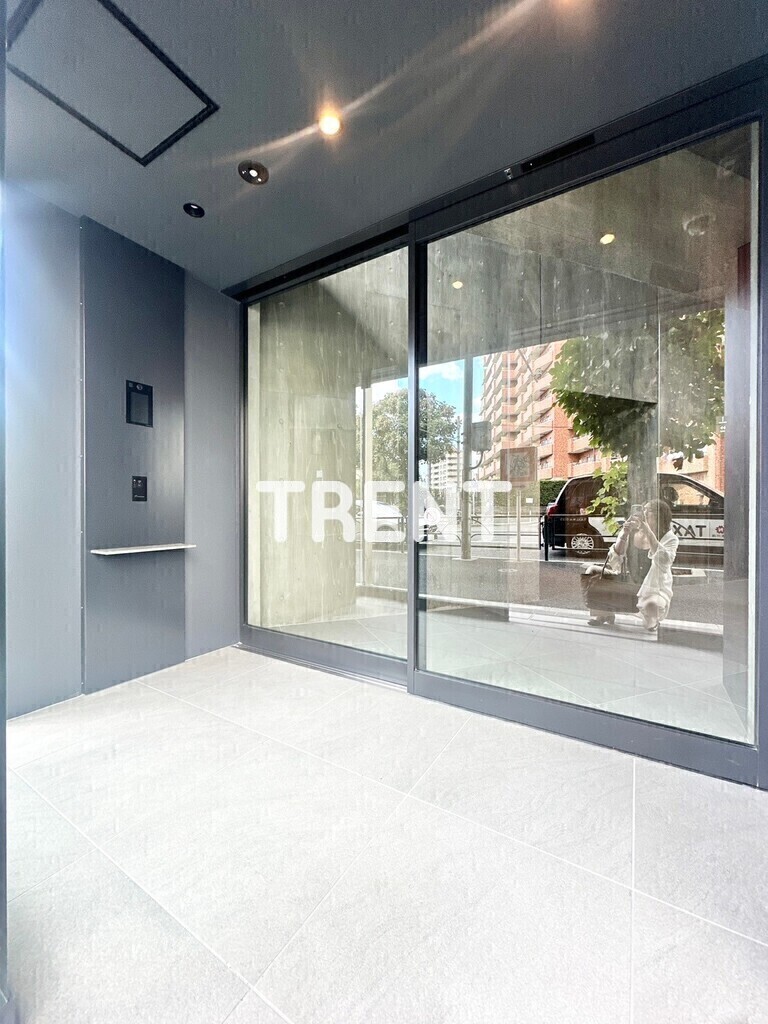 ズーム新宿御苑前-1105