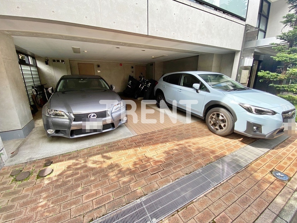 アクシス若松町-301