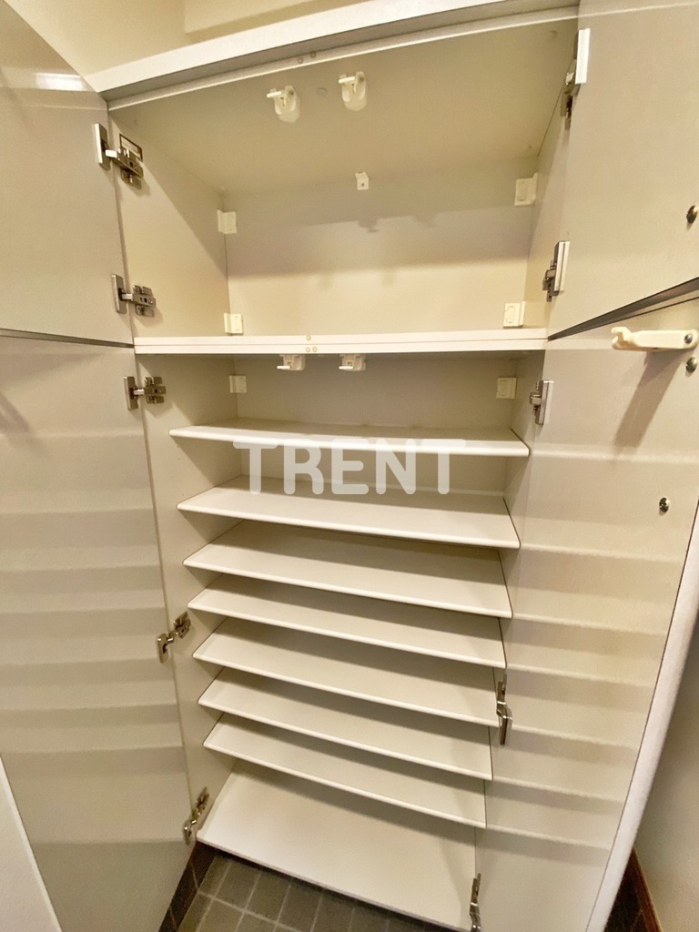 アクシス若松町-301