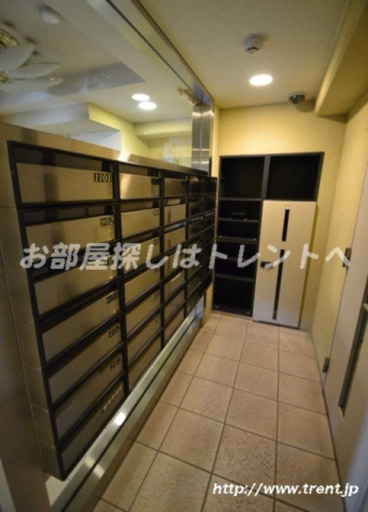 プレール代々木公園弐番館-302