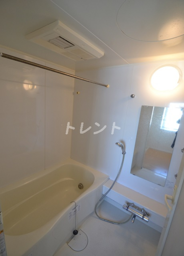 ヴェルティーク新中野-303