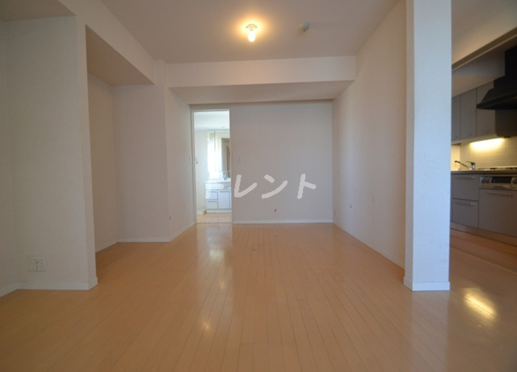ヴェルティーク新中野-303