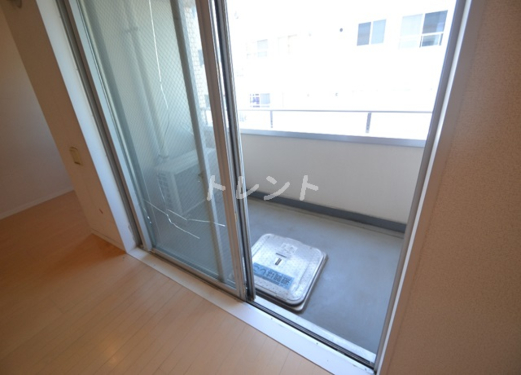 ヴェルティーク新中野-303