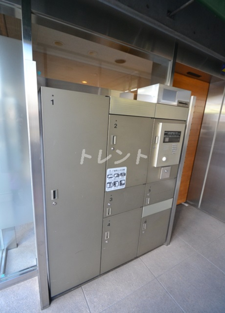 ヴェルティーク新中野-303