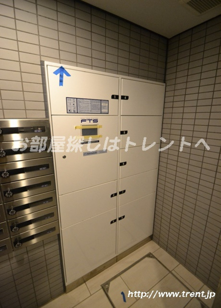 コスモリード原宿-404