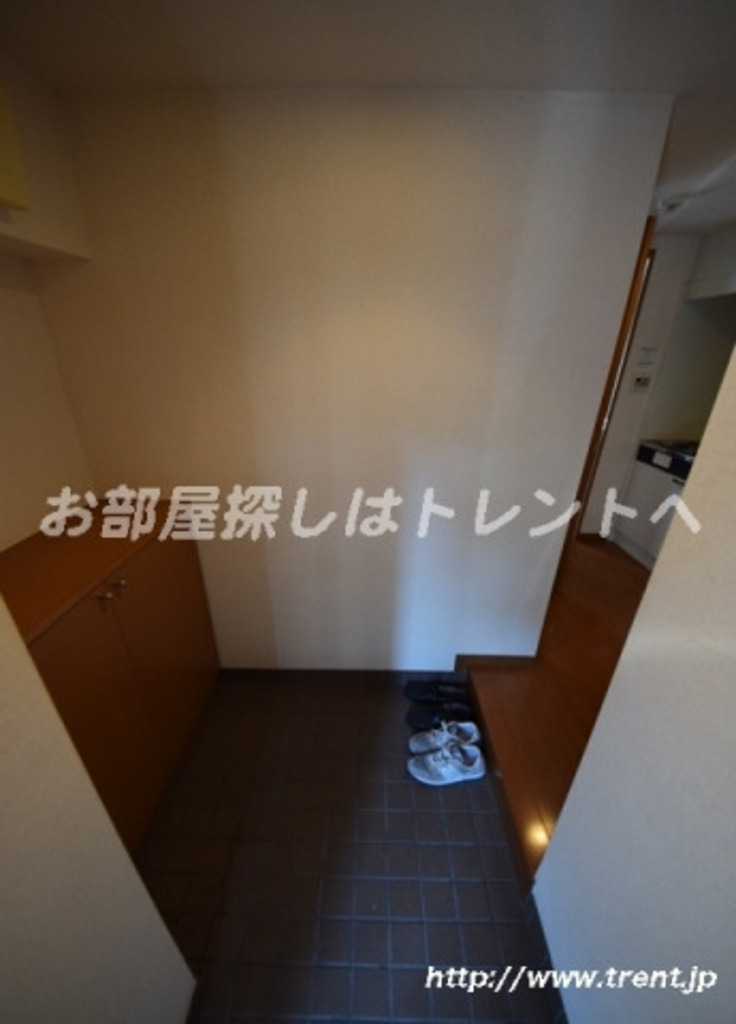 プレール九段-302