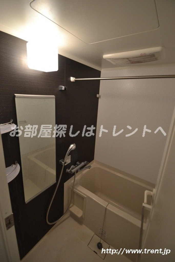 プレールドゥーク新大久保-304