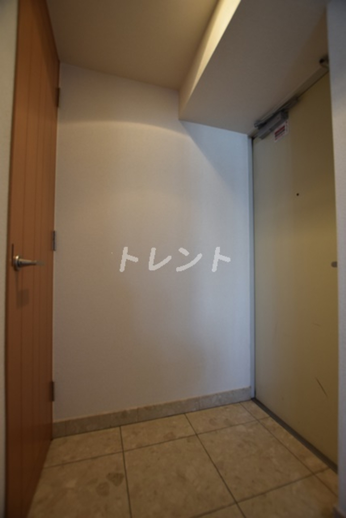 レジディア文京湯島-401