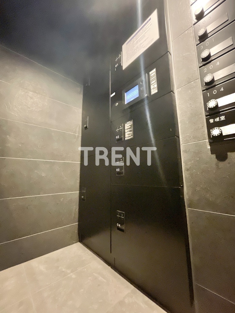 コンポジット渋谷本町-502