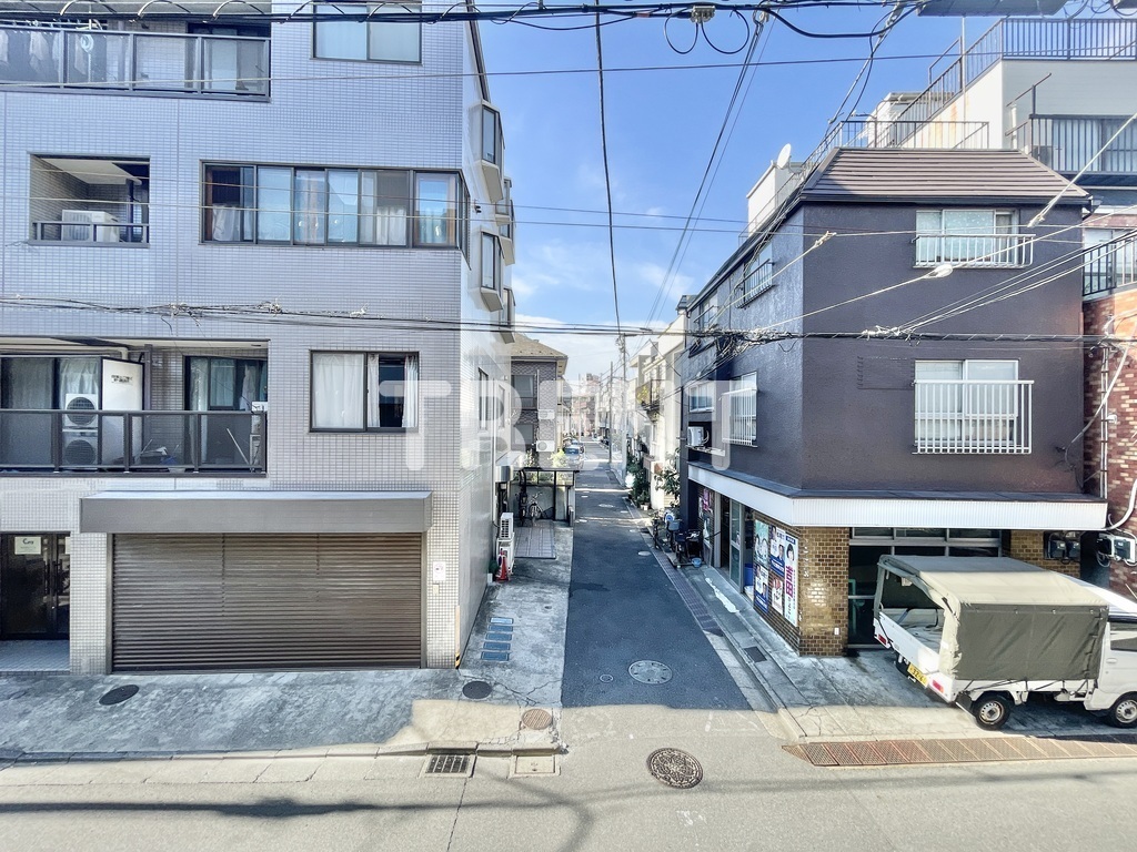 コンポジット渋谷本町-502