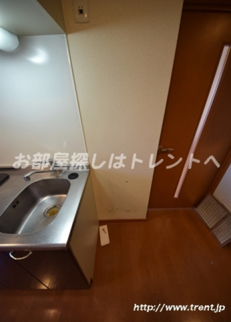 ルーブル早稲田参番館-502