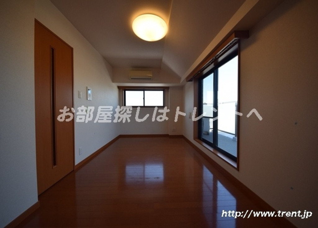 ルーブル早稲田参番館-502