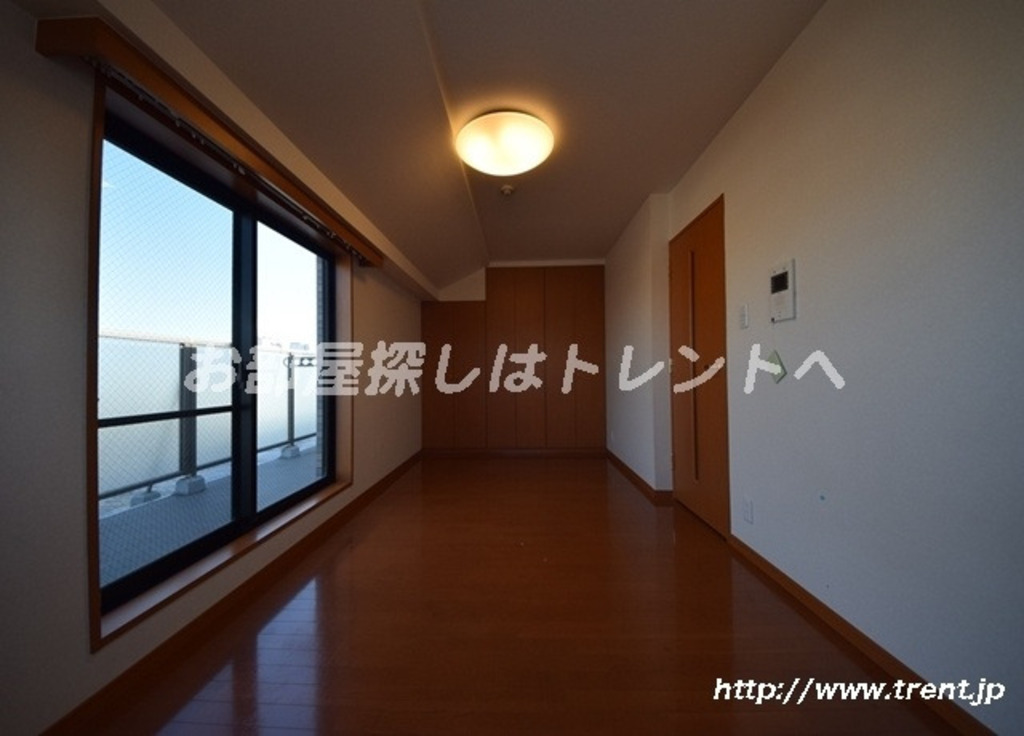 ルーブル早稲田参番館-502