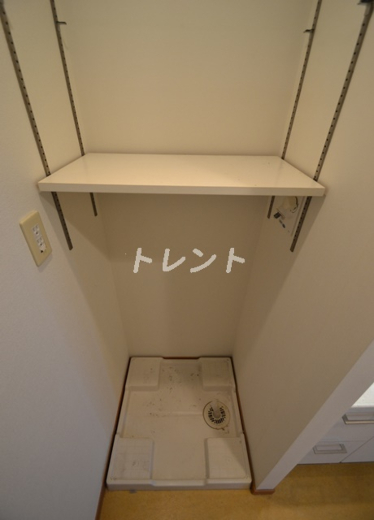 アゼリアテラス新宿-713
