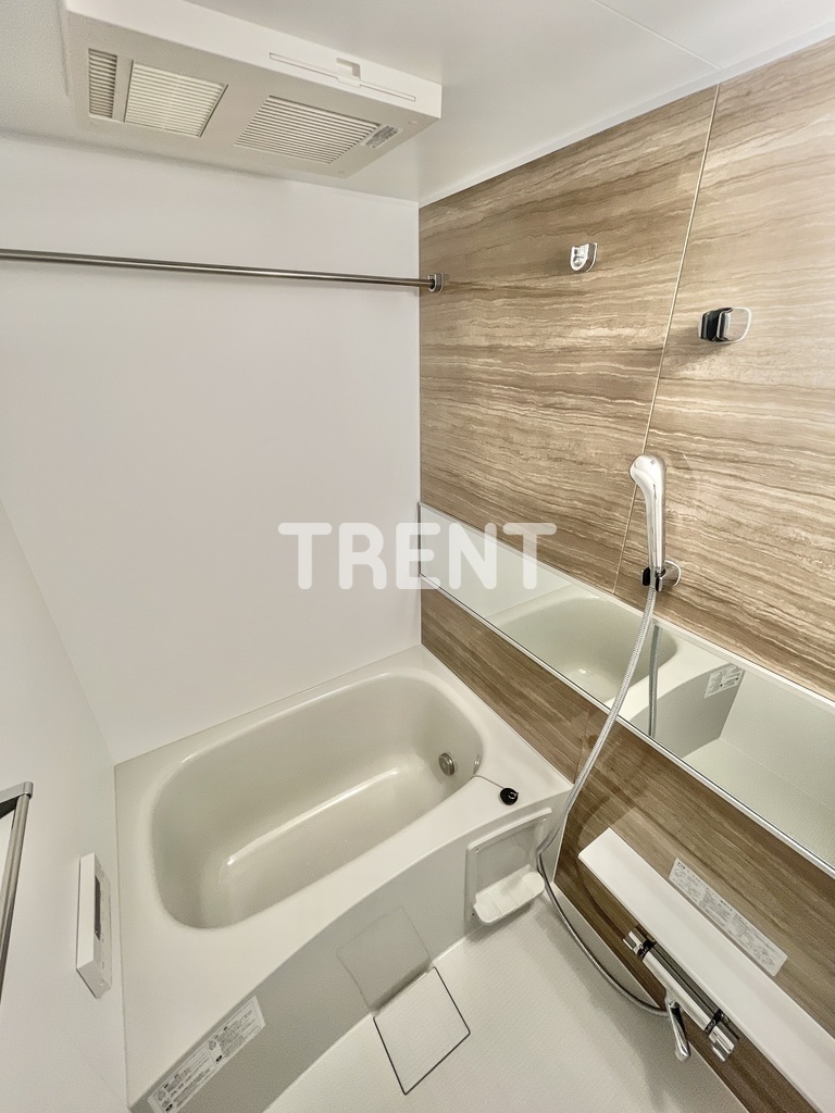 コンポジット渋谷本町-403