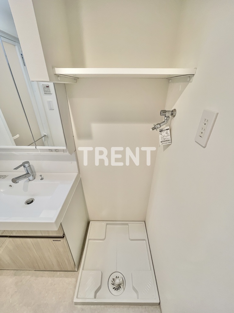 コンポジット渋谷本町-403