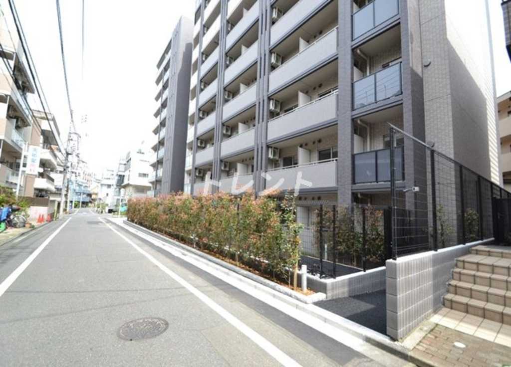 スカイコートヒルズ北新宿-302