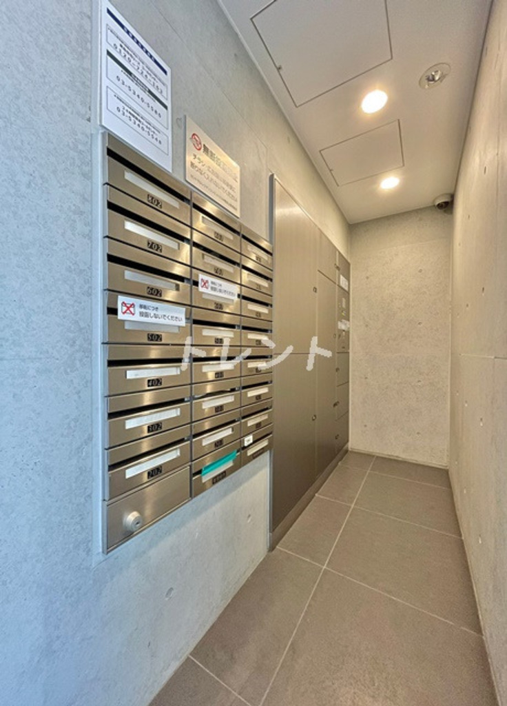 ミリアレジデンス中野坂上-301