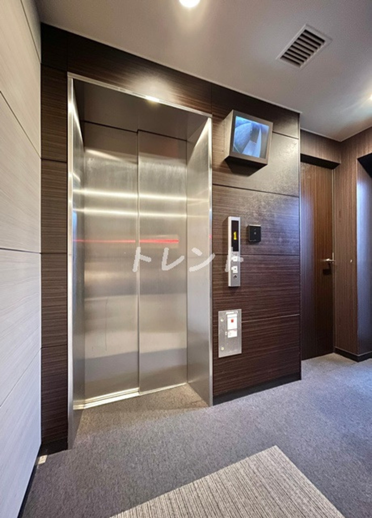 ミリアレジデンス中野坂上-301