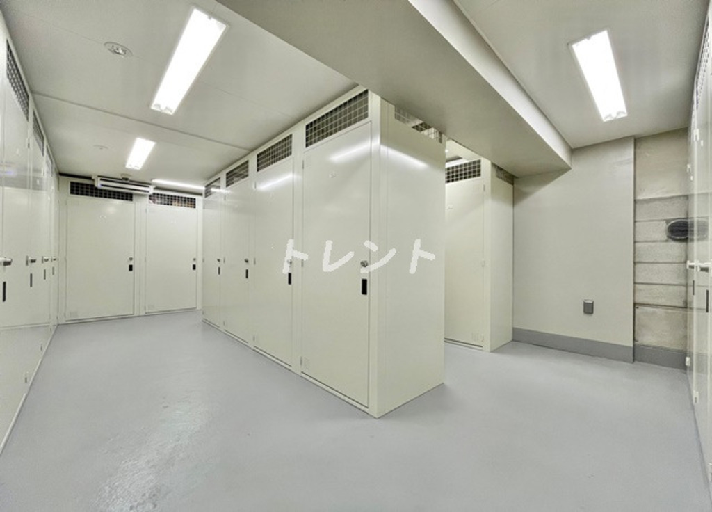 ミリアレジデンス中野坂上-301