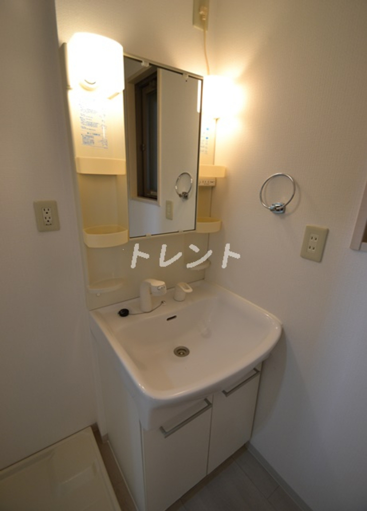 コンフォリア新中野Ⅱ-305