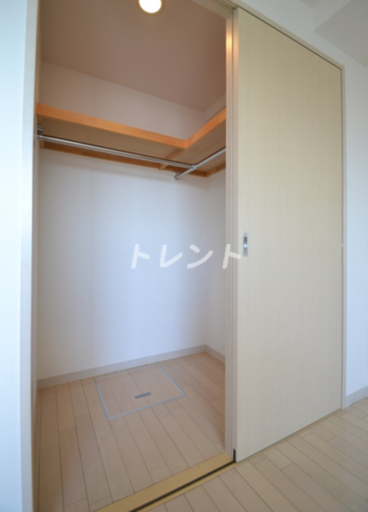 コンフォリア新中野Ⅱ-305