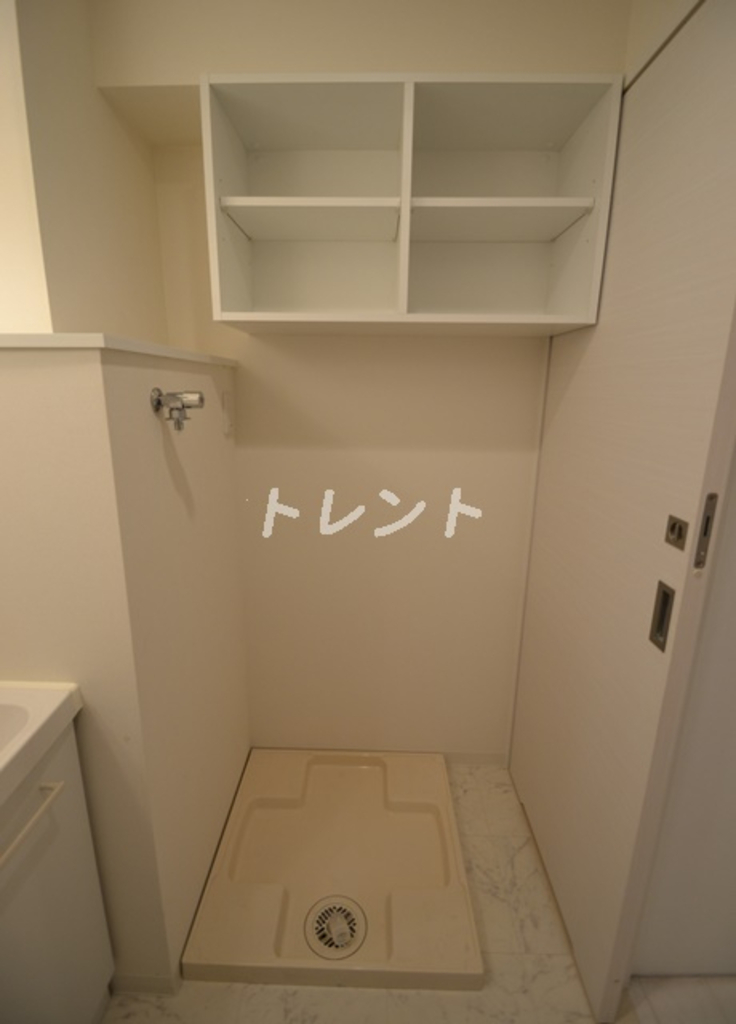 プレールドゥーク新宿御苑Ⅱ-101