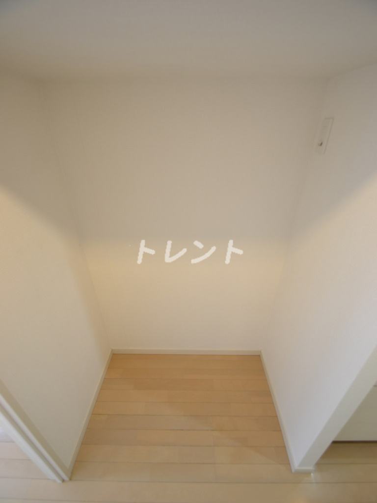 KDXレジデンス西新宿-701