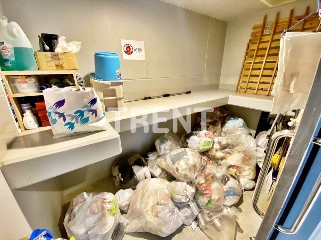 アベニール渋谷本町-303